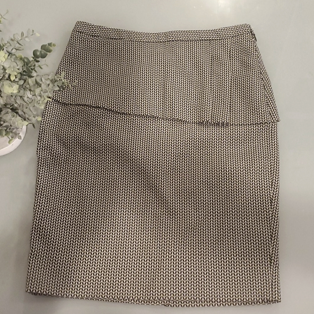 The Limited pencil skirt size 0